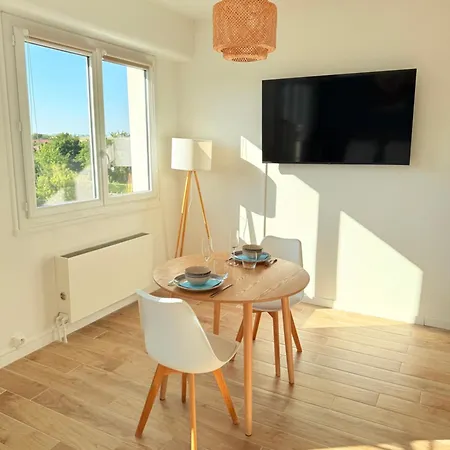 Livo Azur - Confort - Centre-ville Apartment *